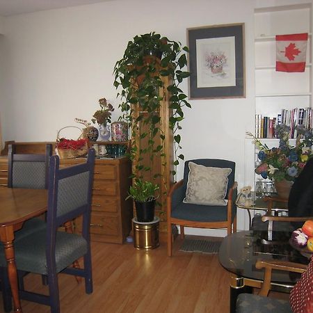 Kelowna Okanagan Lake Hostel Zewnętrze zdjęcie