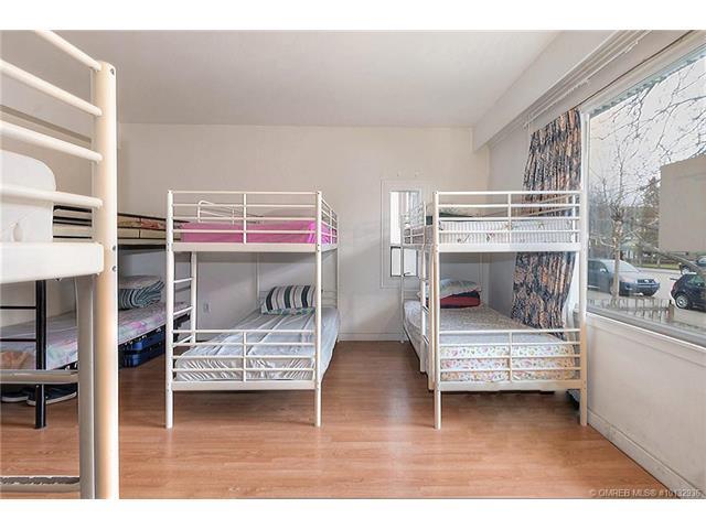 Kelowna Okanagan Lake Hostel Zewnętrze zdjęcie